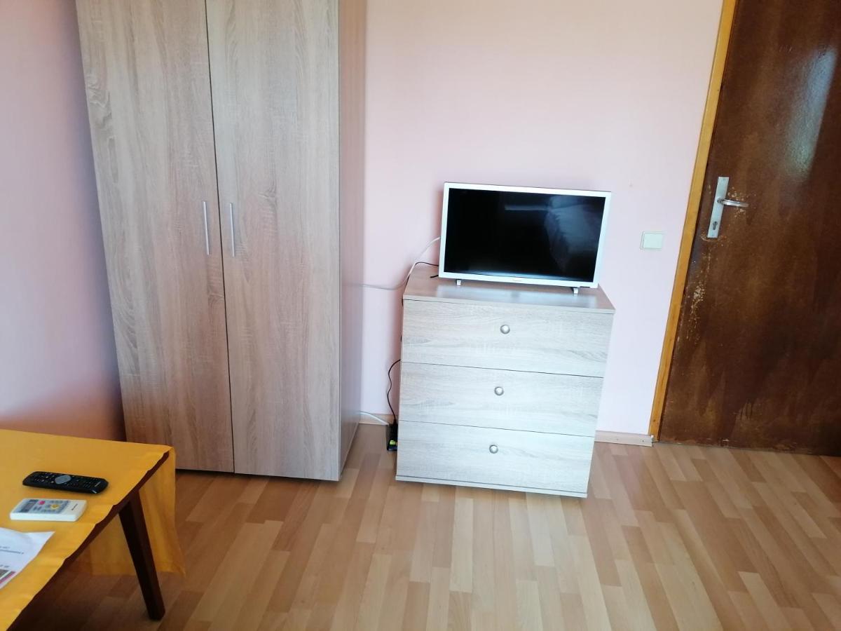 Stai Za Gosti Venera Hotel Хисаря Екстериор снимка