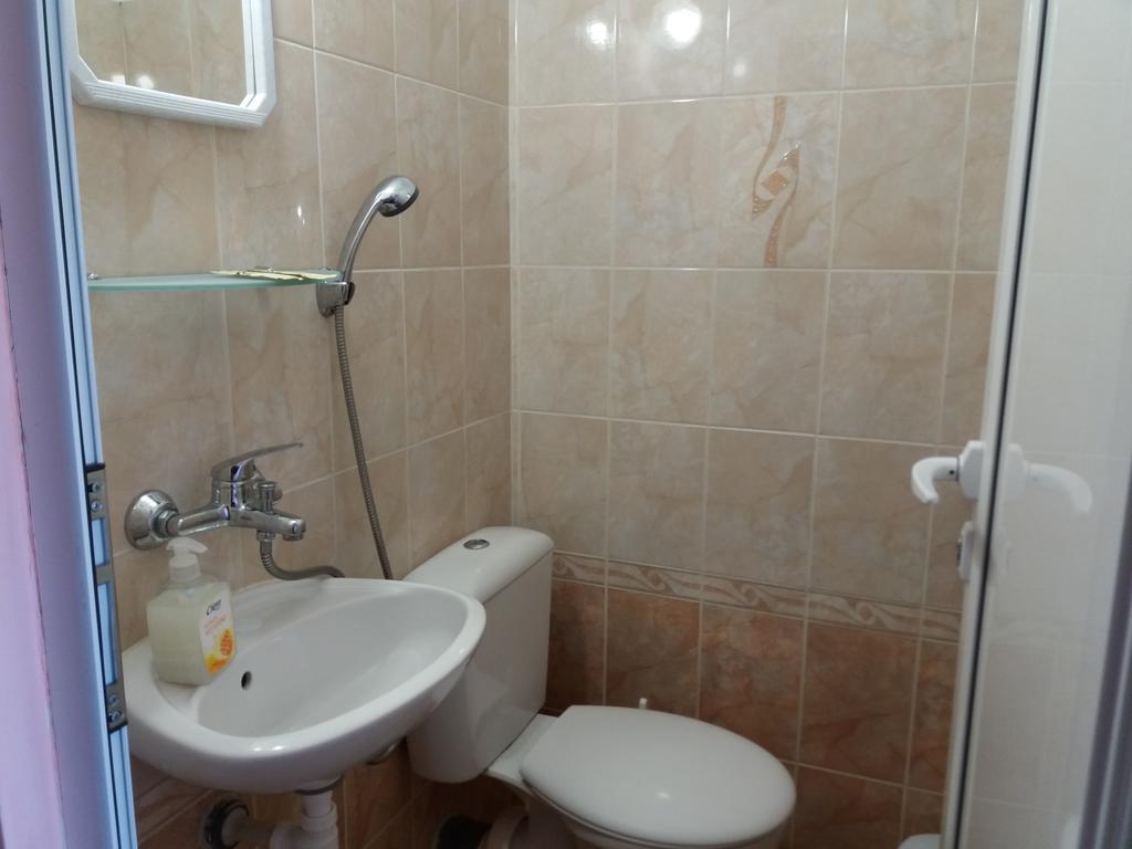 Stai Za Gosti Venera Hotel Хисаря Екстериор снимка
